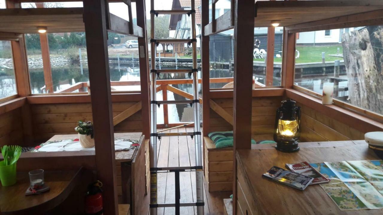 Hausboot / Floss Canow Exterior foto